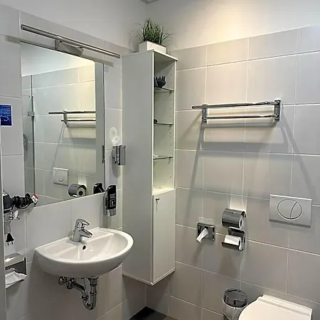 Efcannos Hotel 3*